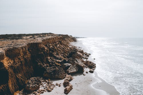 Ücretsiz deniz manzarası, drone çekimleri, falezli sahil içeren Ücretsiz stok fotoğraf Stok Fotoğraflar