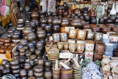 Free Clay Pots and Jars on Display at a Shop Stock Photo