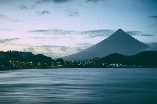 Free Mayon Volcano Stock Photo