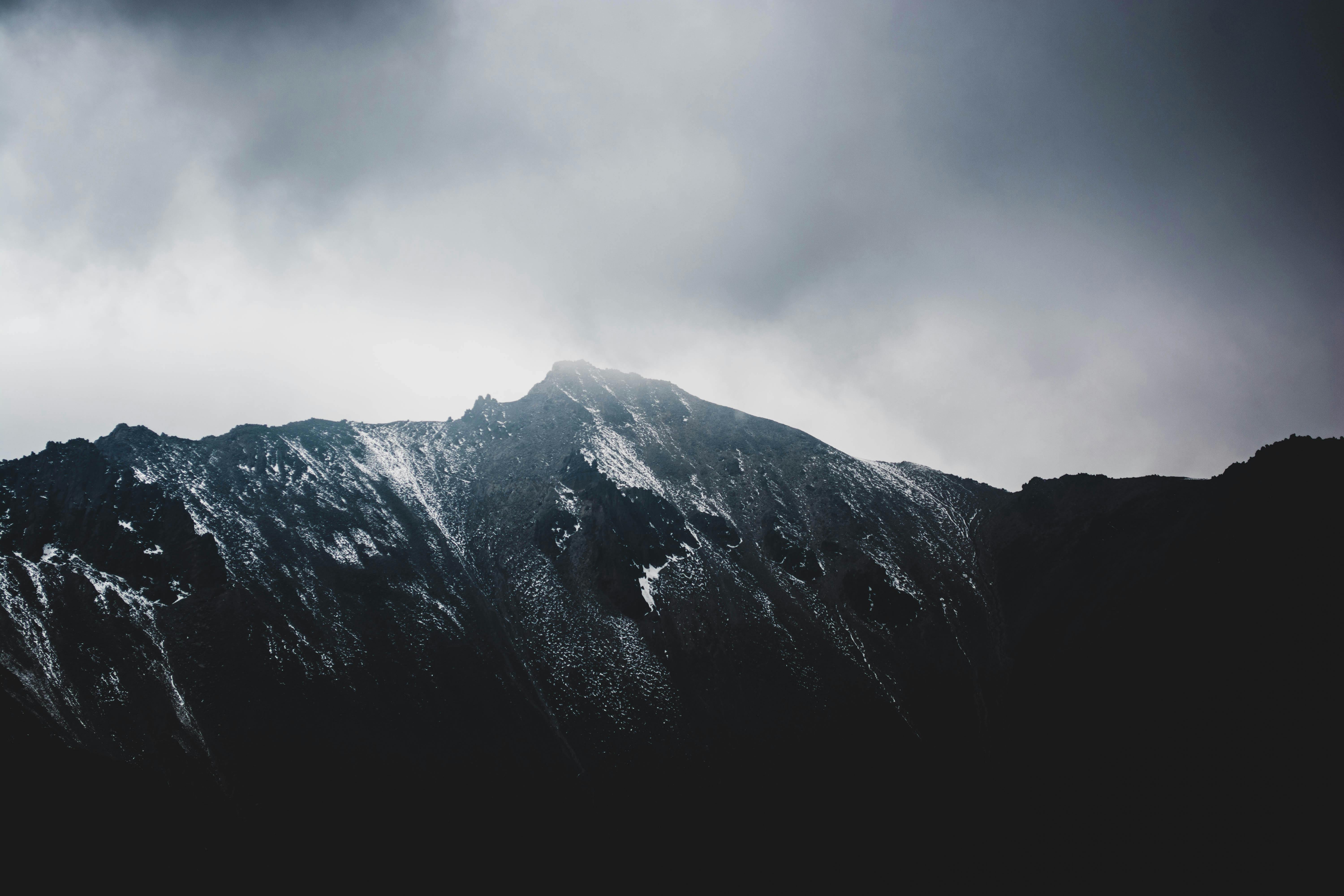 500 Dark Mountain Pictures  Download Free Images on Unsplash