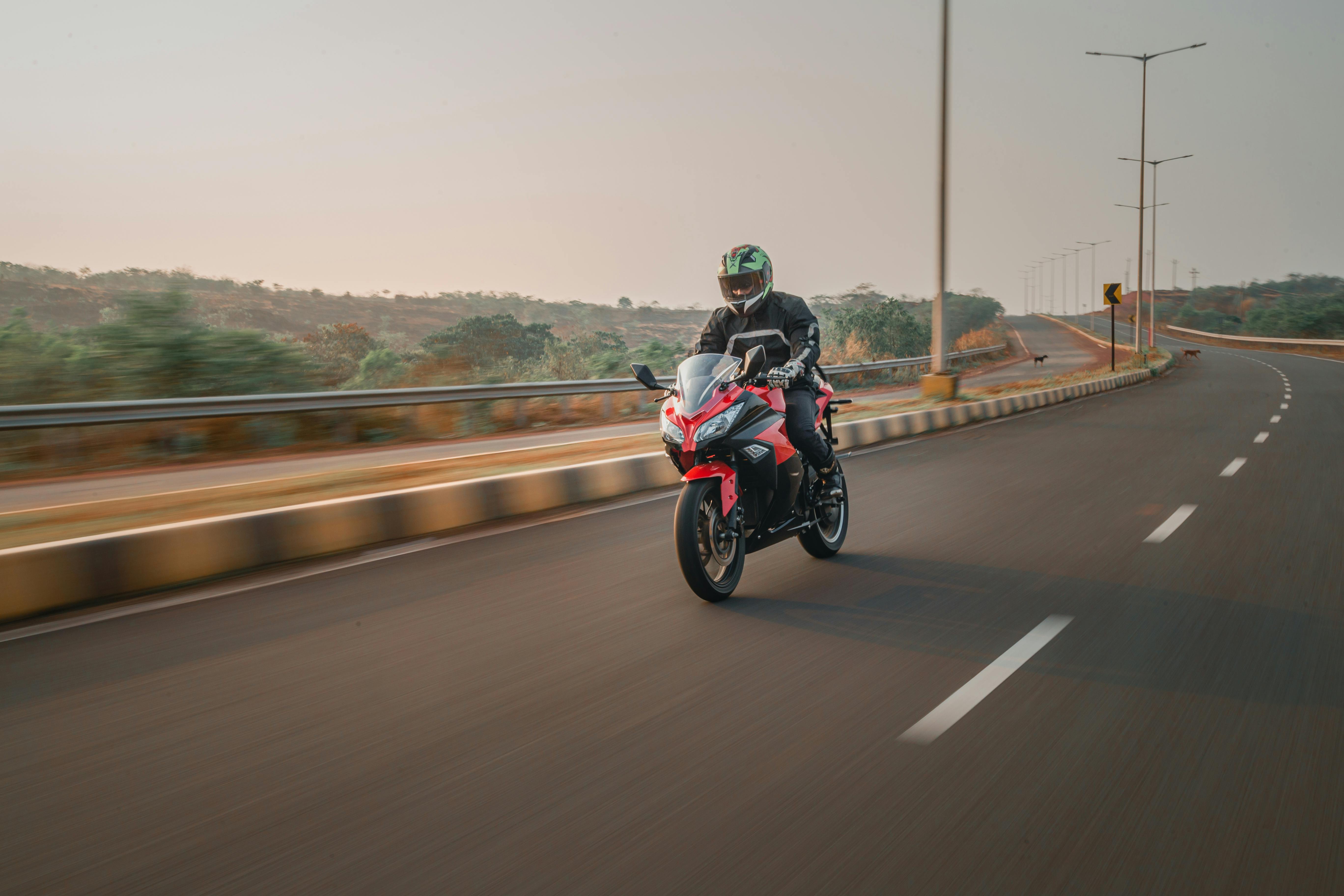 Massimo Launches Fleet, Commercial Program for MVR HVAC EVs — Photo by Anurag Raj on Pexels