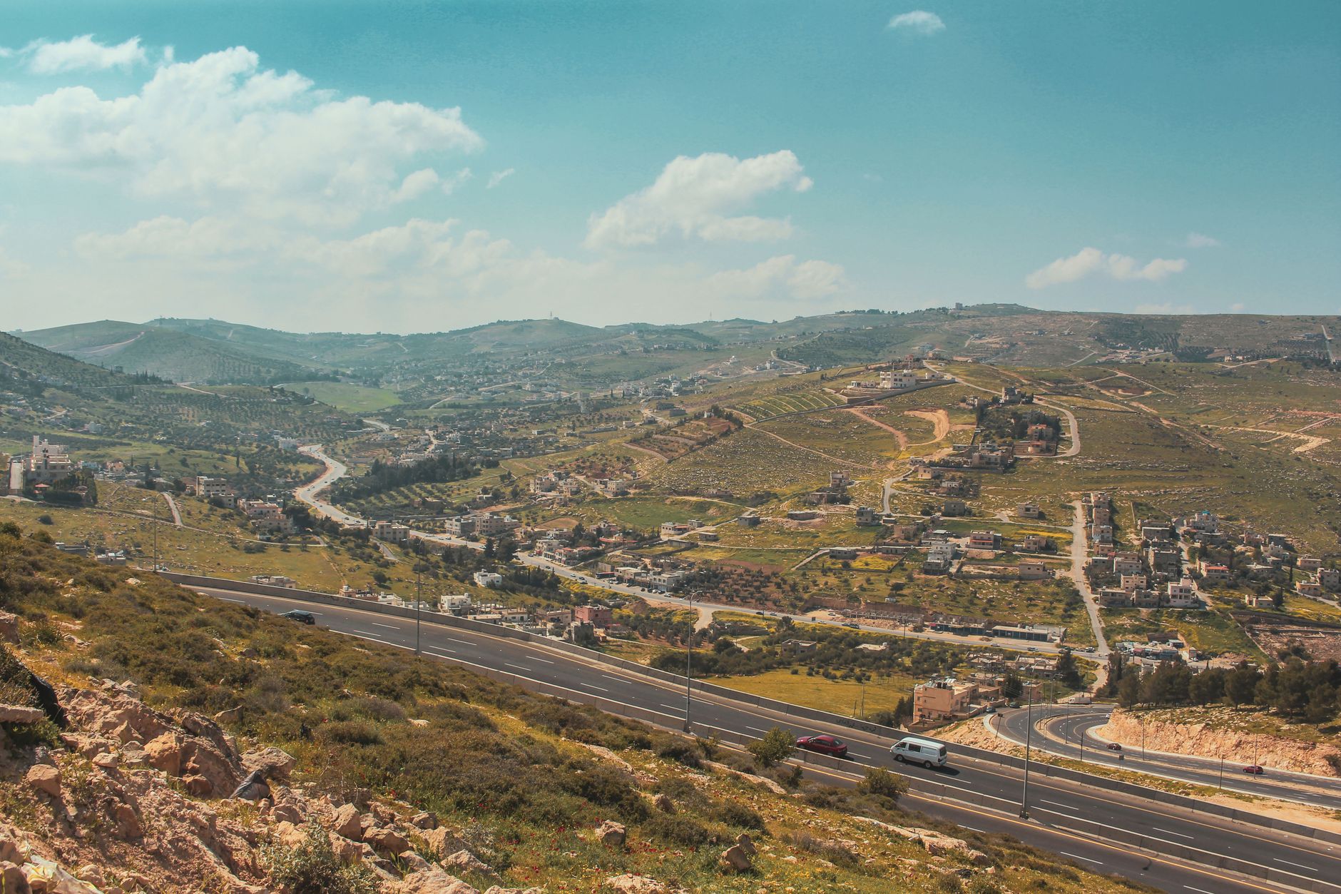 US Envoy Clarifies Golan Heights Comments Amid Trump Contradictions