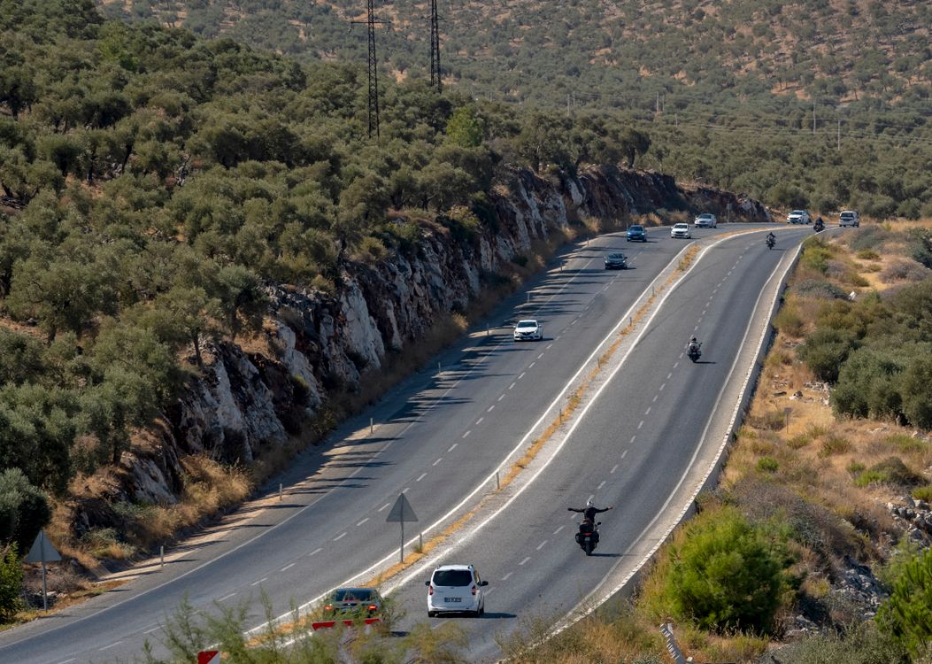 An Aerial Shot of Vehicles on a Highway · Free Stock Photo