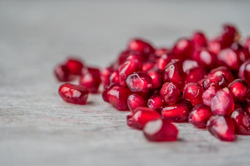 無料 赤いザクロの種子 写真素材