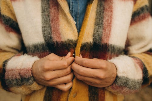 Layering Tricks To Transition From Sun To Sweater