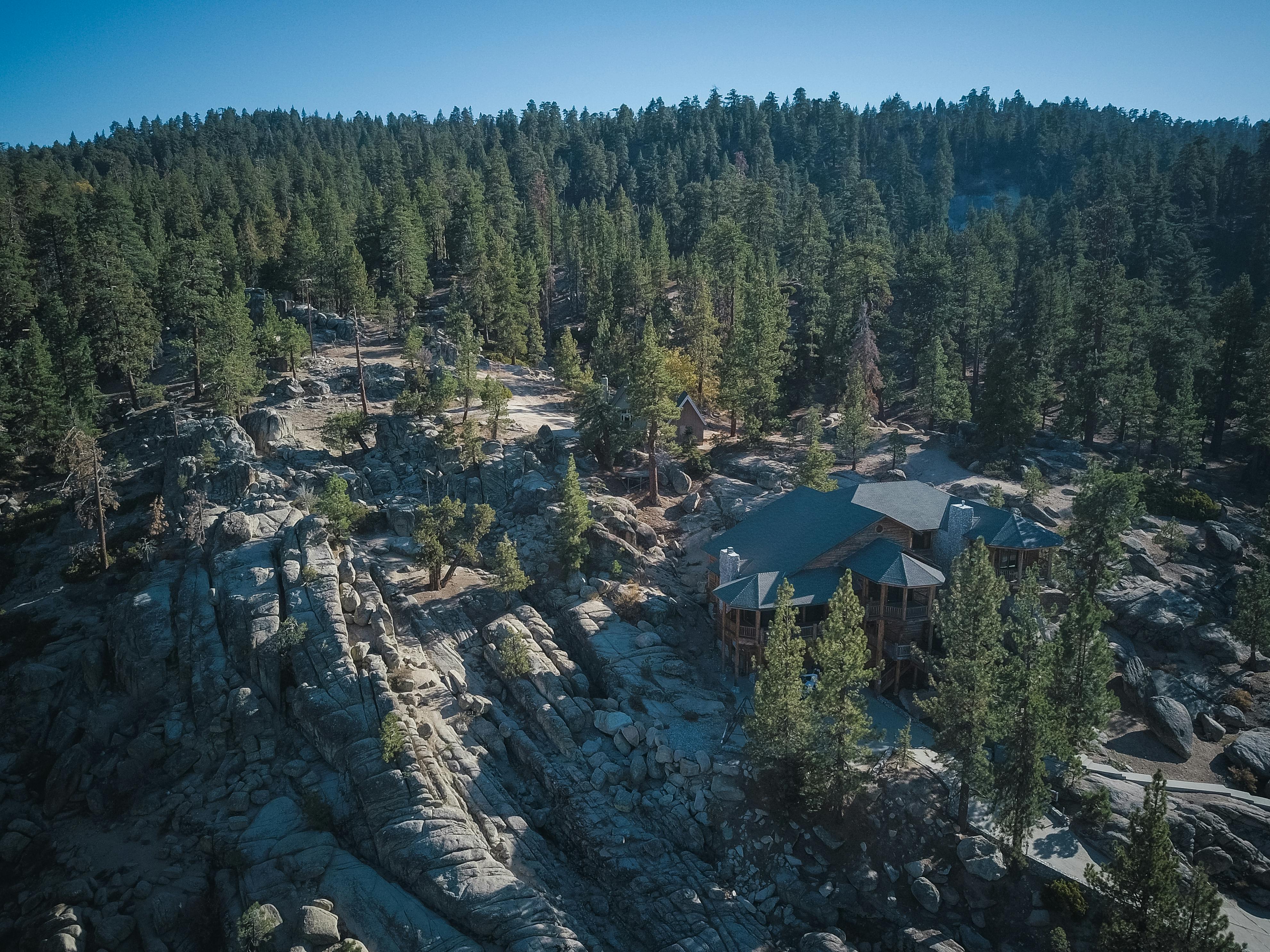 evergreen-vessel-photos-download-the-best-free-evergreen-vessel-stock