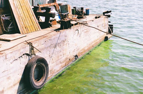 Metallic Cleats in the Docking Area