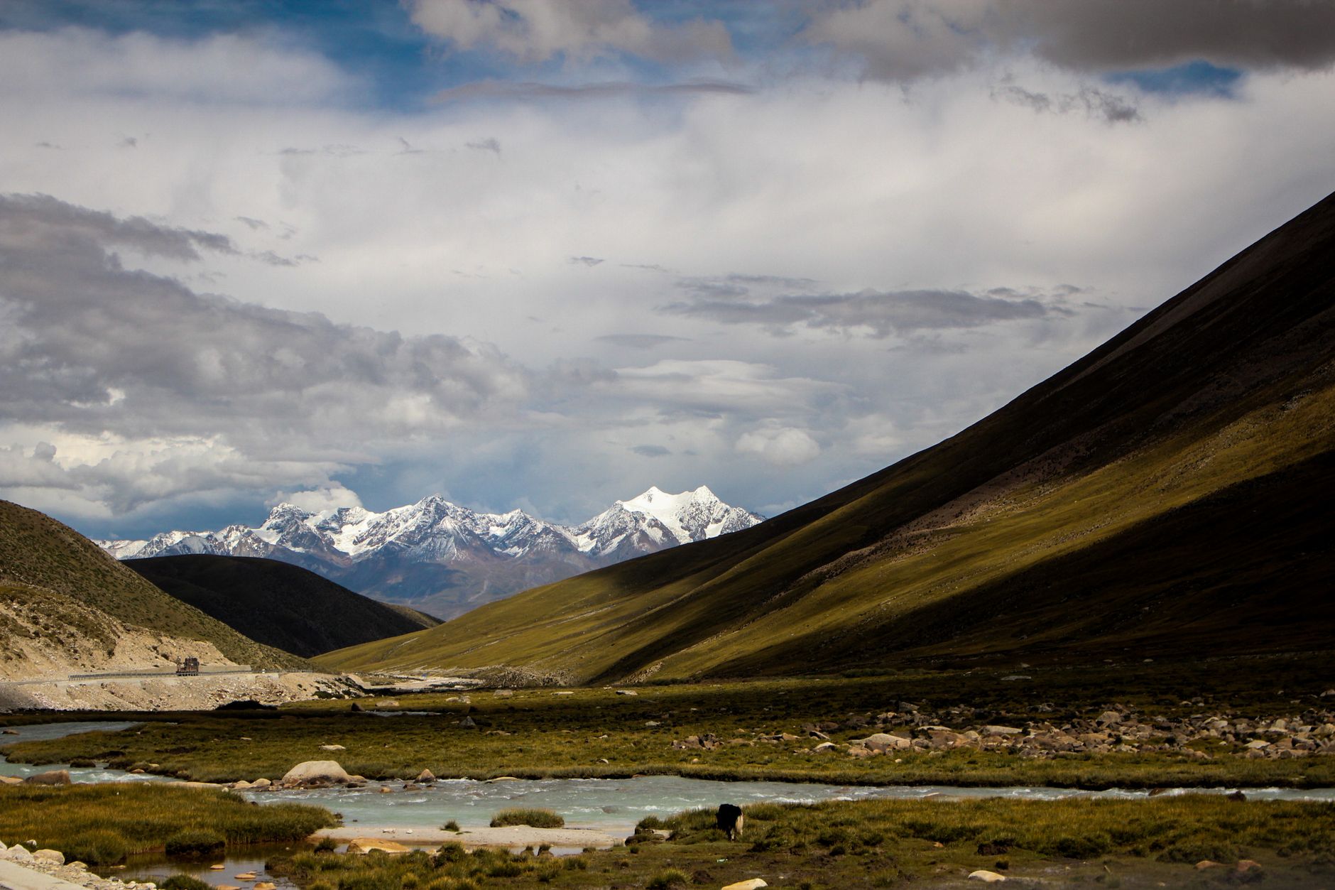 Crue himalayenne : la Chine accusée de sous‑estimer le bilan