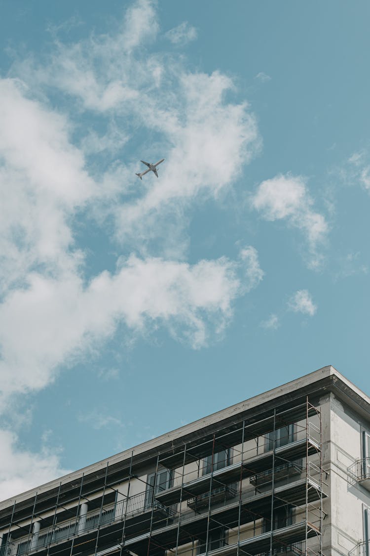 An Airborne Airplane In The Sky