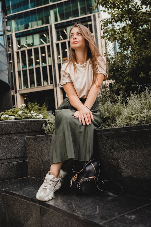 Free Young Beautiful Woman in the City Stock Photo