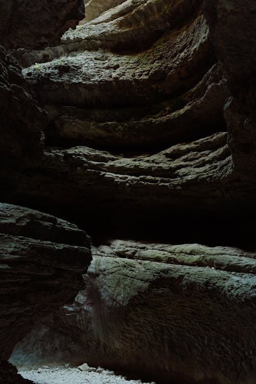 Bezpłatne Darmowe zdjęcie z galerii z ciemny, jaskinia, jasny Zdjęcie z galerii