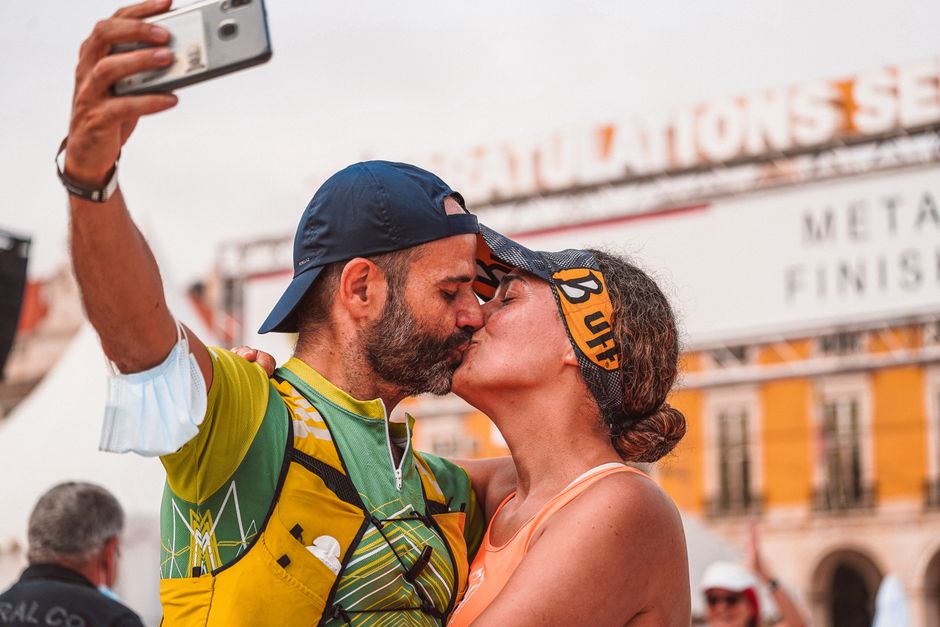 Runners Conquer the 'World's Coolest Marathon' on Drifting Ice at the North Pole