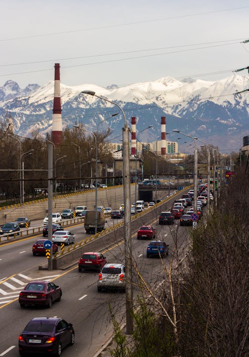 Gratis stockfoto met almaty, plaats, verkeer