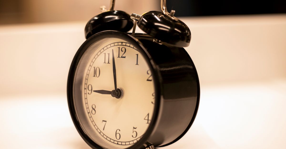 * 8am