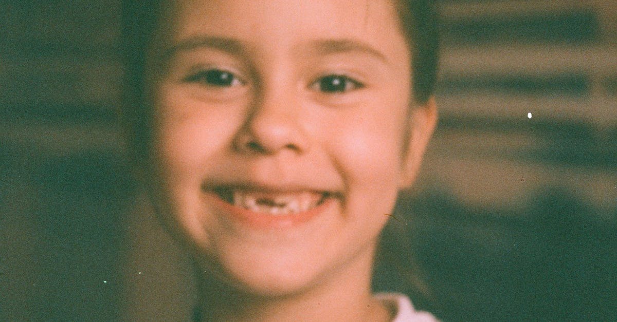 How long does hydrogen peroxide teeth whitening last
