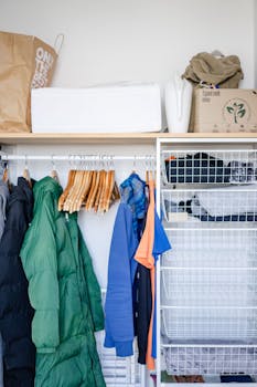 Comment créer un dressing fonctionnel et bien organisé, même avec un petit espace ?