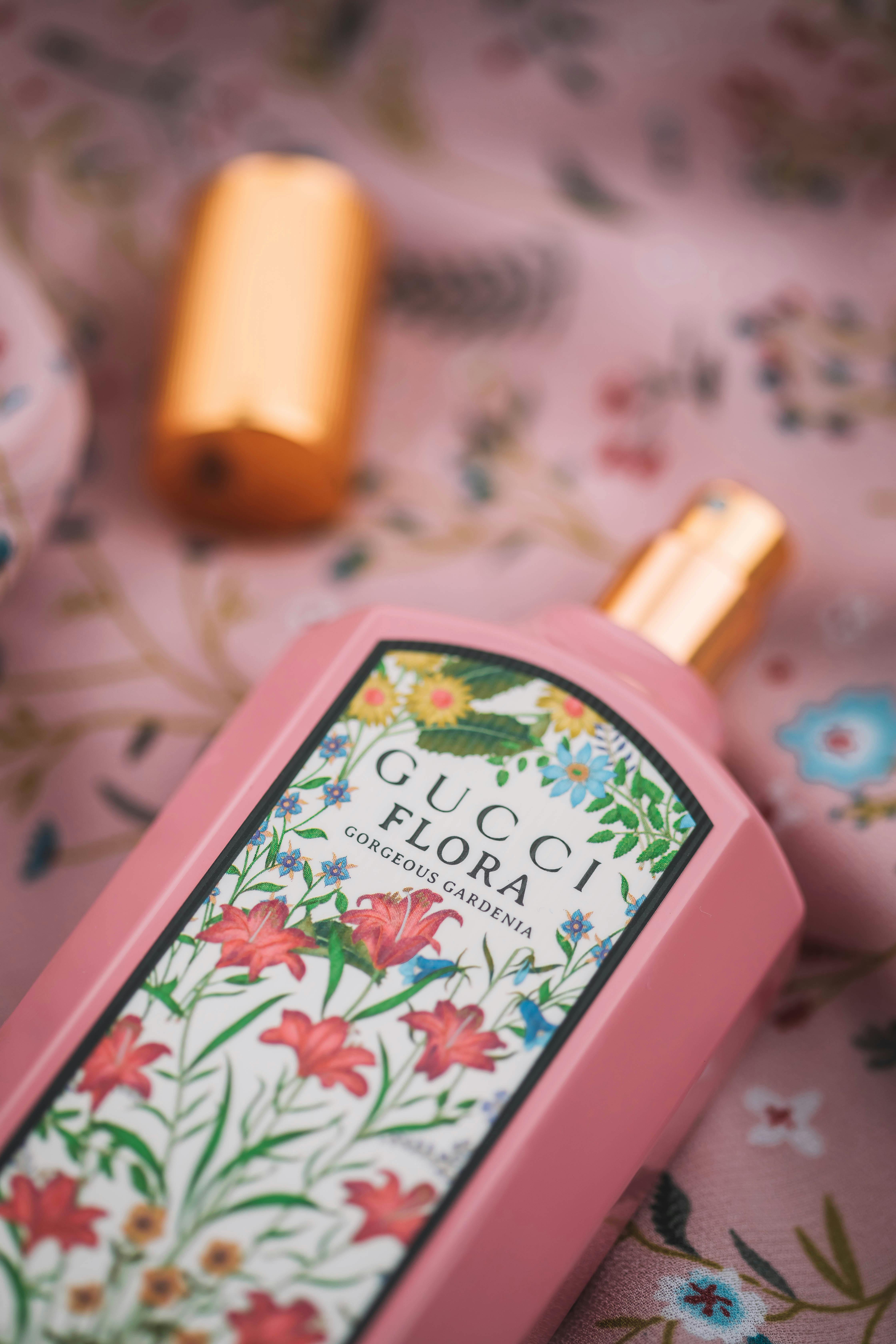 Download Pink Bloom Perfume Gucci 4k Wallpaper