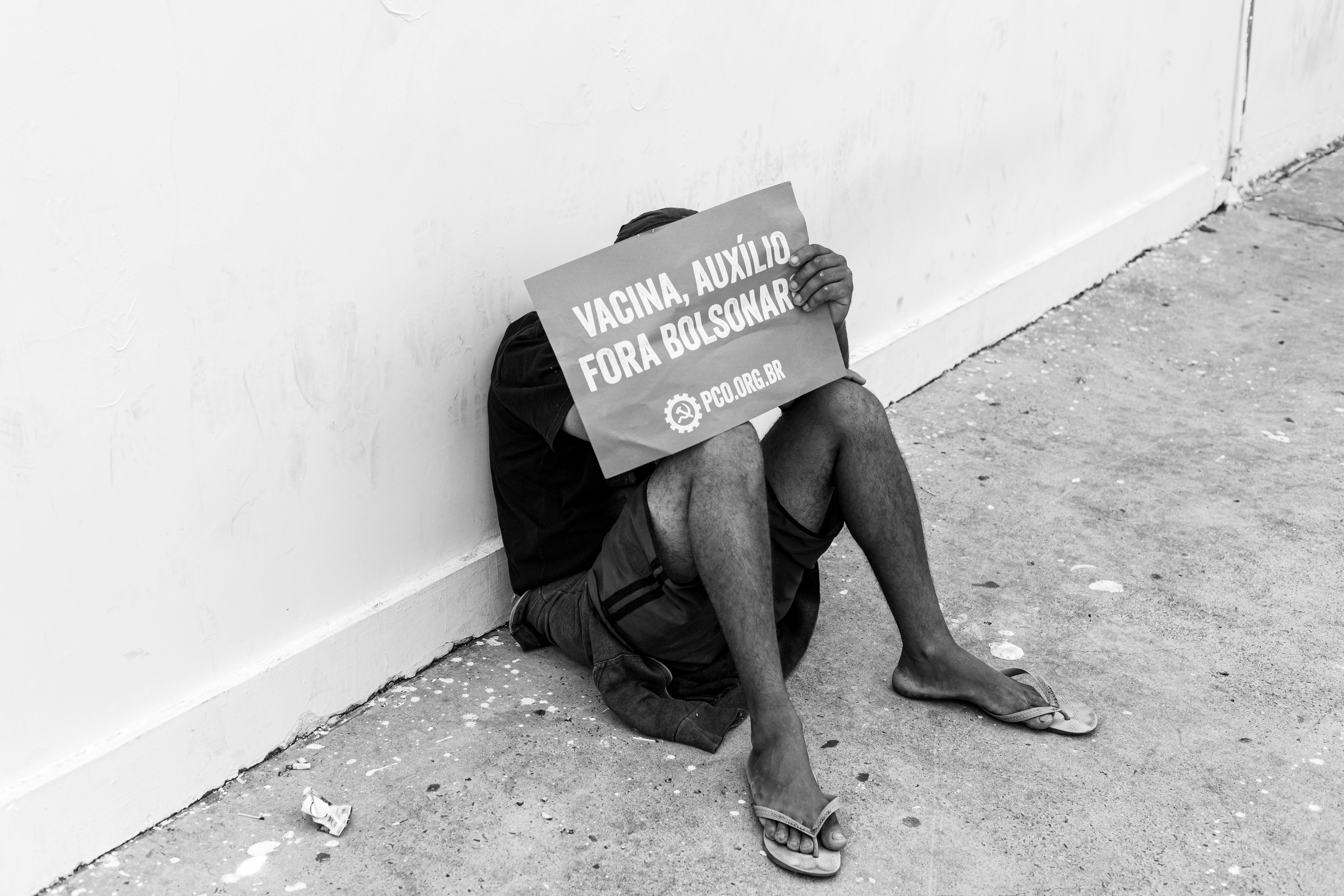 揭秘川普的疫苗政治 公衛政策敗給政治立場 疾控中心高層齊辭職風暴