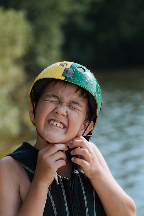 Foto stok gratis anak, anak laki-laki, danau