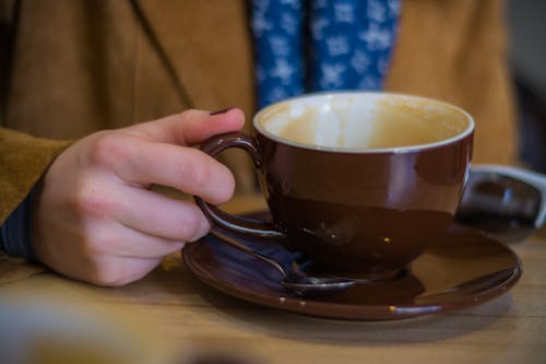 Free stock photo of coffee, coffee cup, hand