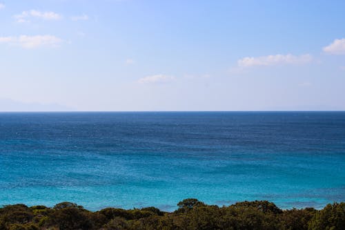 bezplatná Základová fotografie zdarma na téma horizont, modrá voda, moře Základová fotografie