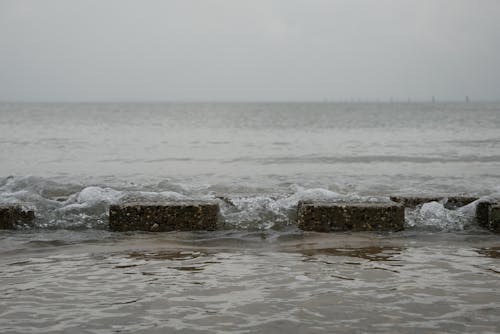 Free stock photo of breaking waves, breakwater, by the sea