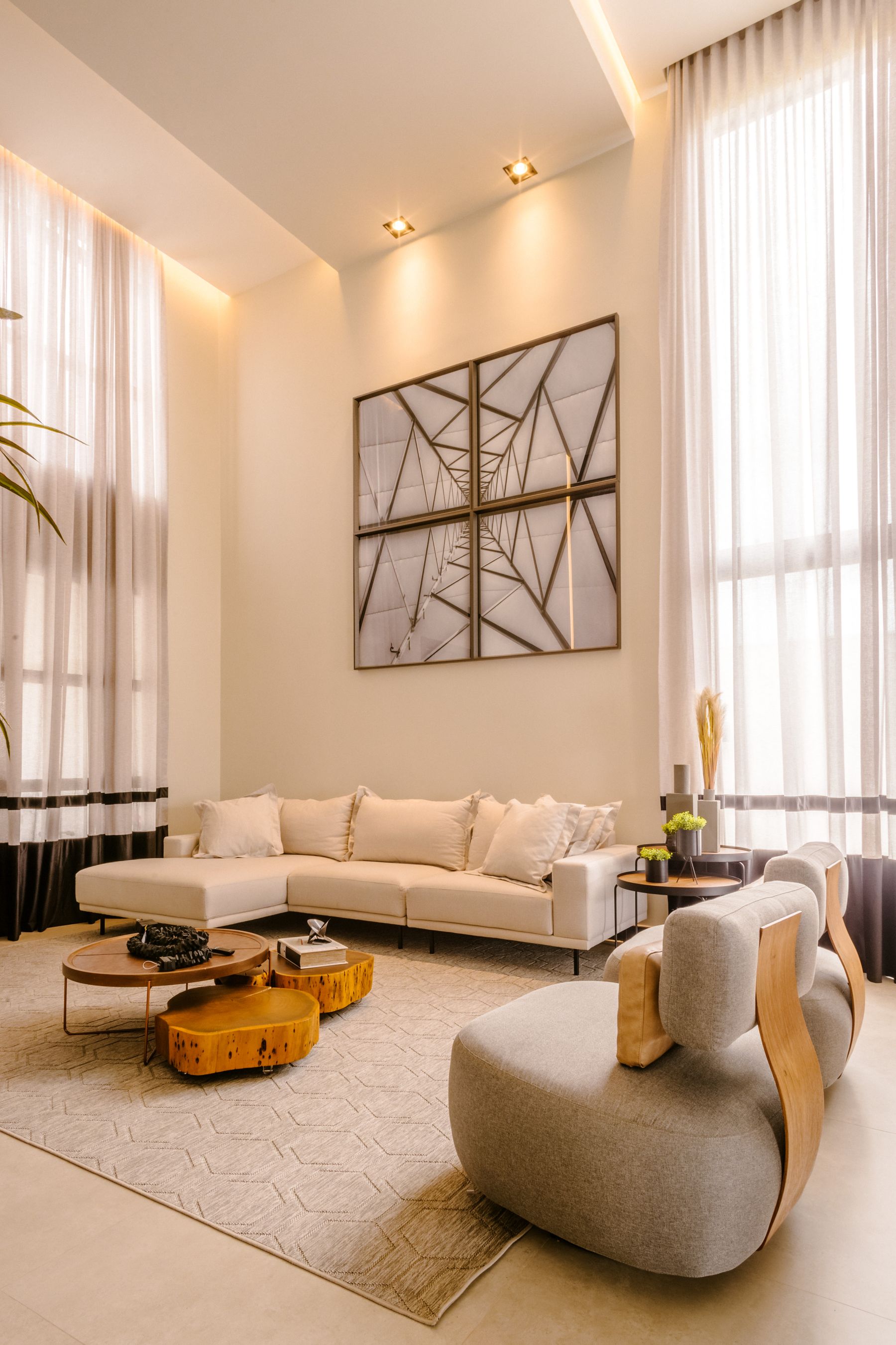 Sala contemporânea pensada para uma nova vida a dois