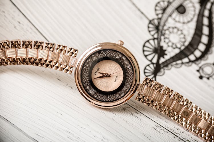 Copper Gold Dior Watch With Metal Bracelet For Women