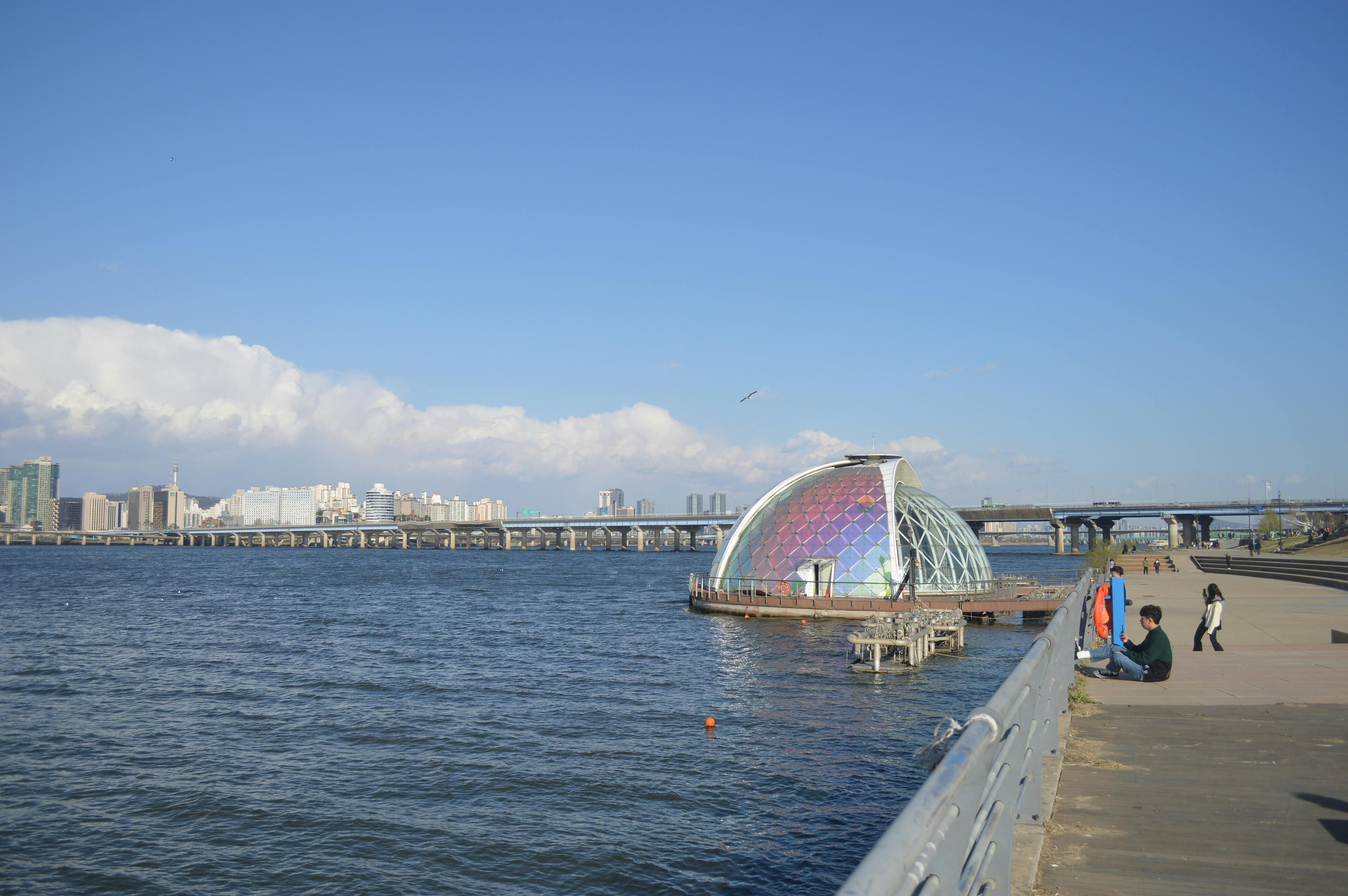 Dome Building · Free Stock Photo