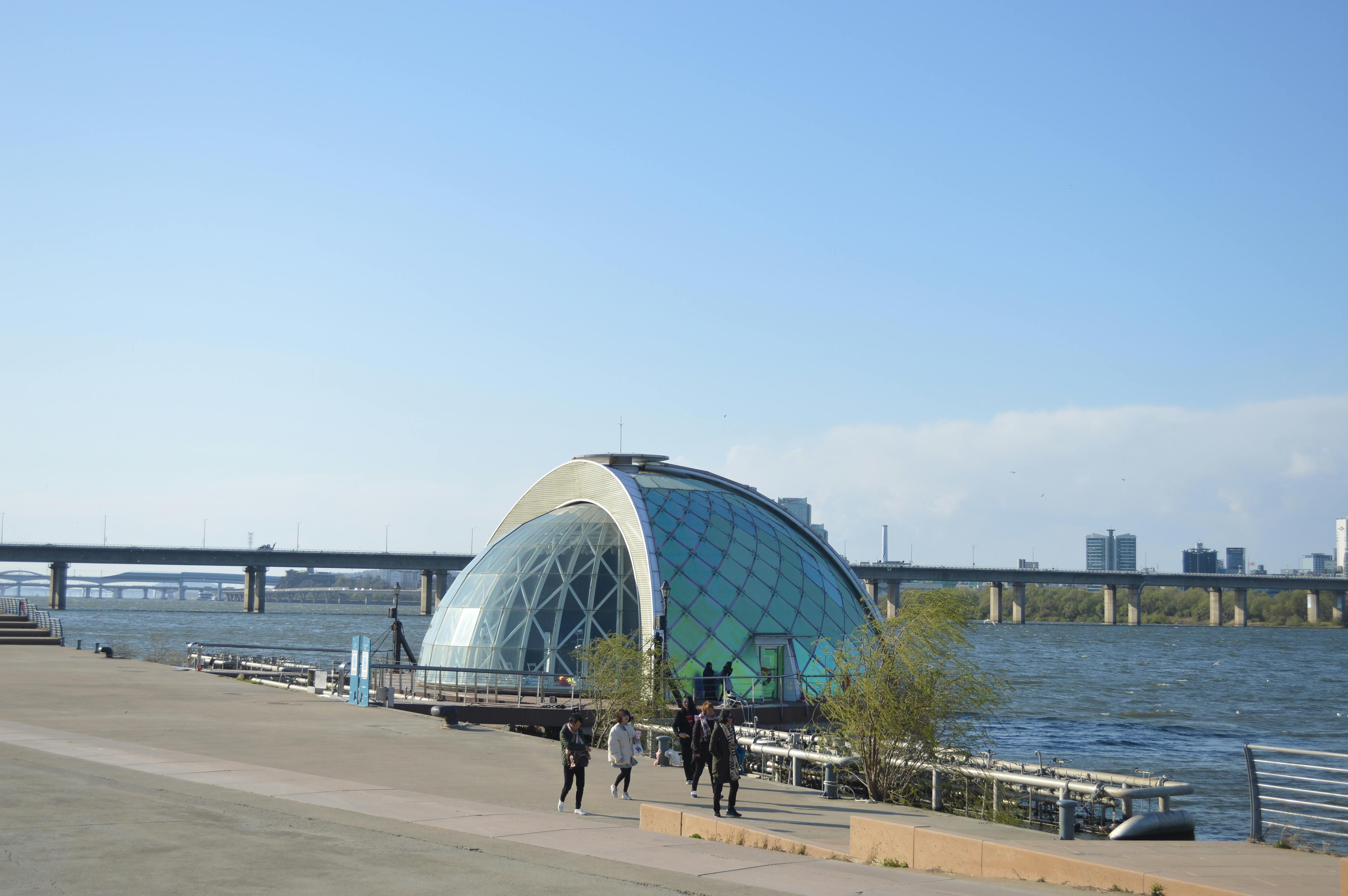 Dome Building · Free Stock Photo