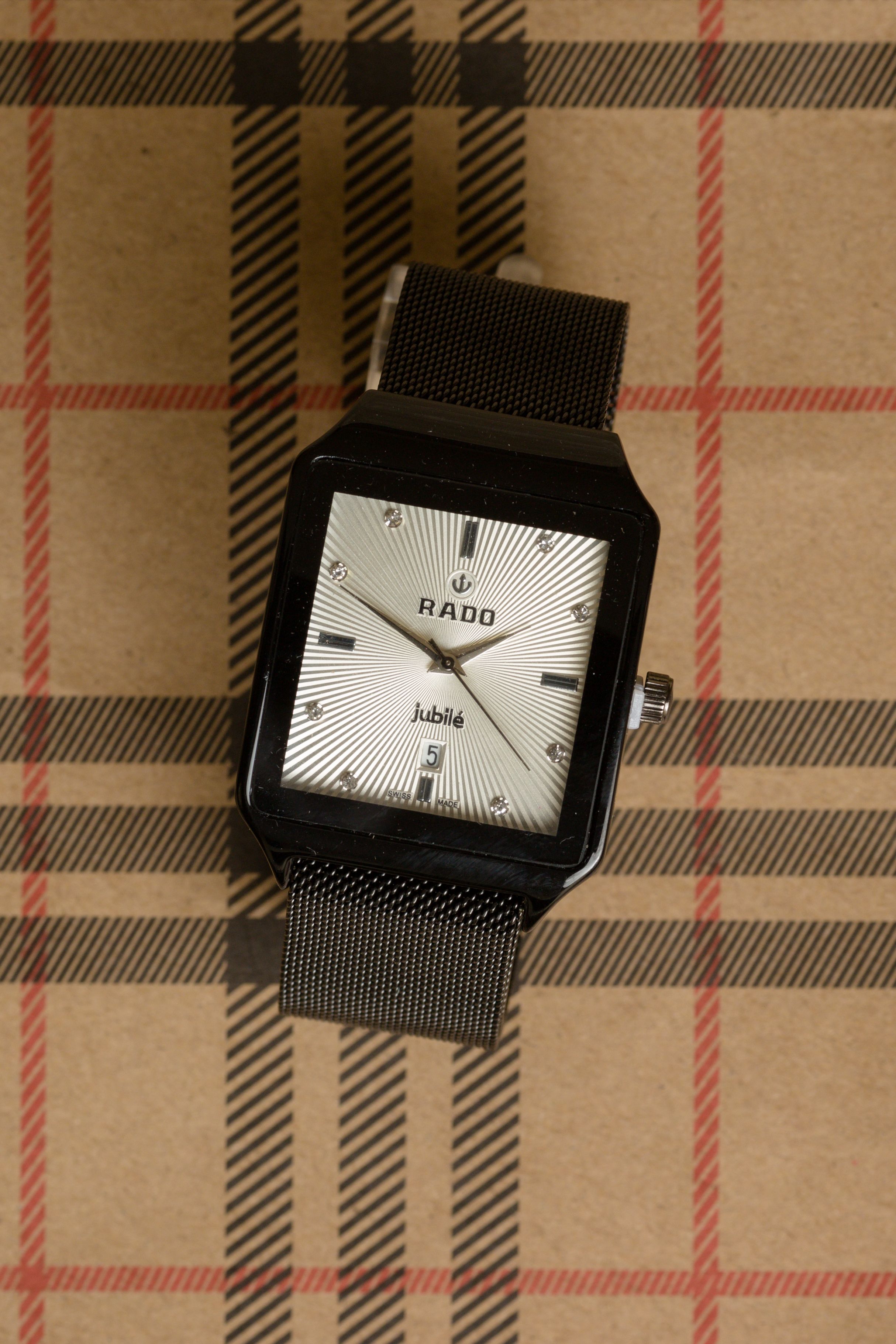 Round Gold-colored Rado Analog Watch With Link Band · Free Stock Photo