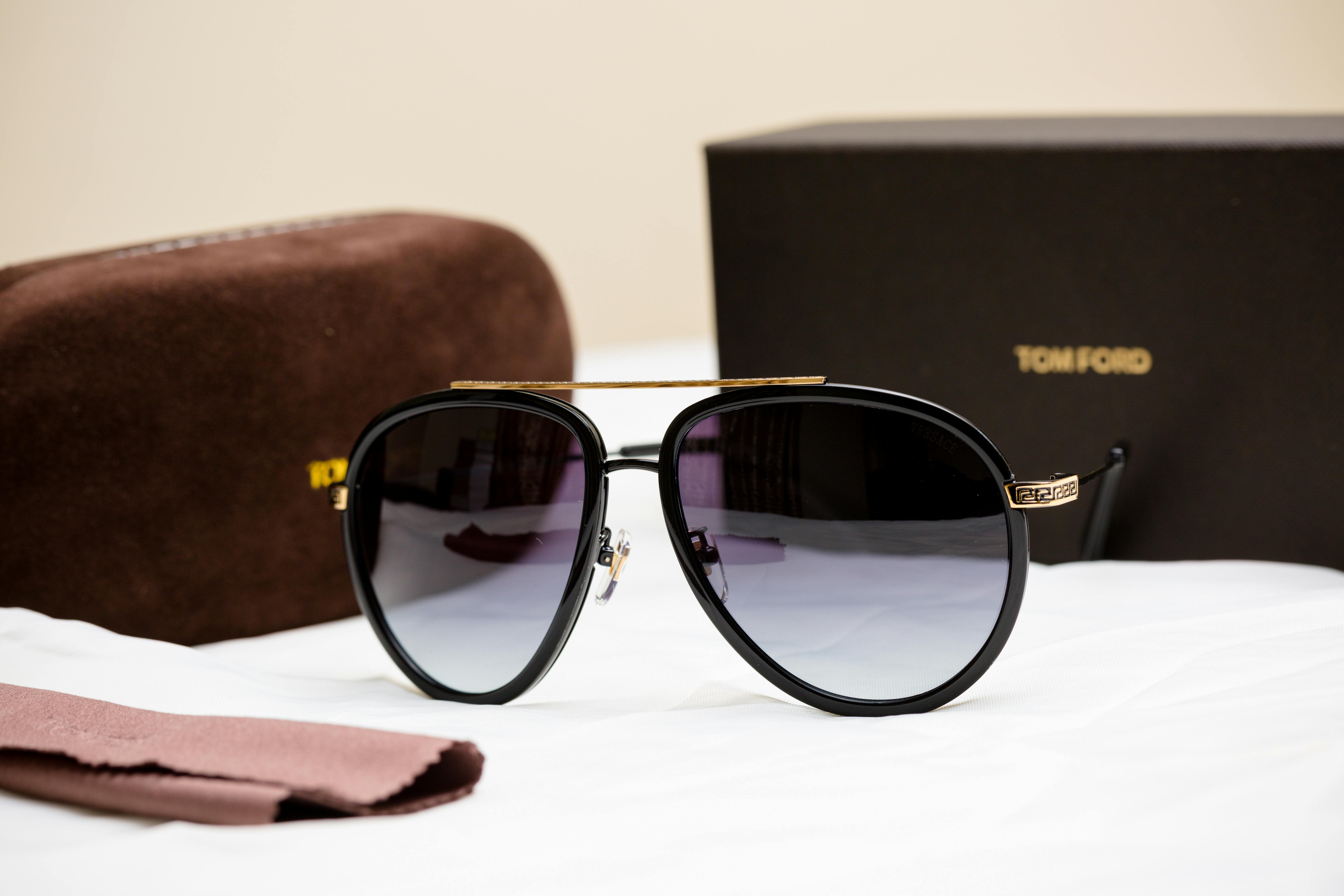 Tom Ford Photos, Download The BEST Free Tom Ford Stock Photos & HD Images