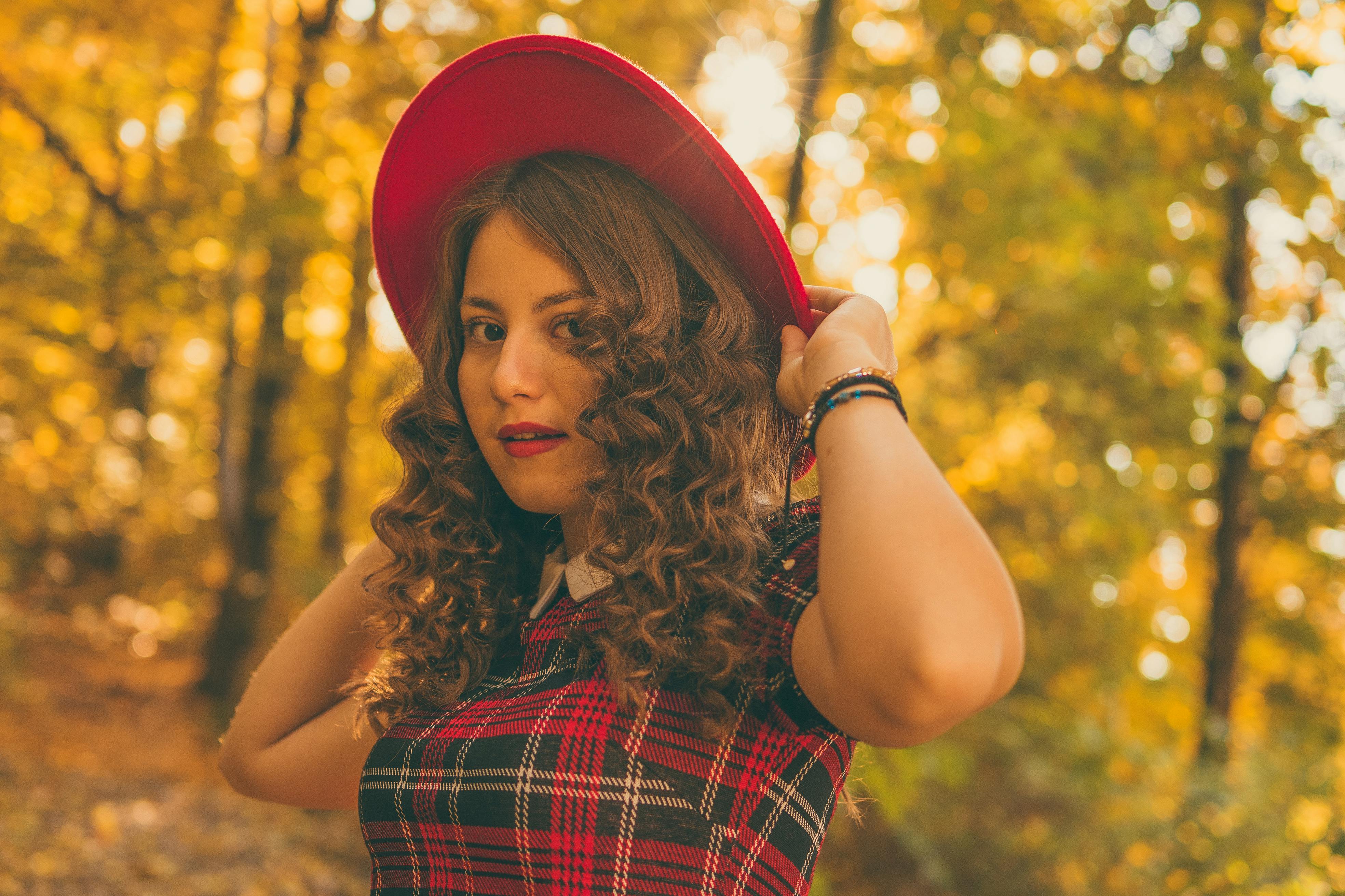 Korean Woman Wearing An Orange Coat And Hat In Autumn Forest Background,  Autumn Clothes Fashion Young Woman, Hd Photography Photo, Hair Background  Image And Wallpaper for Free Download