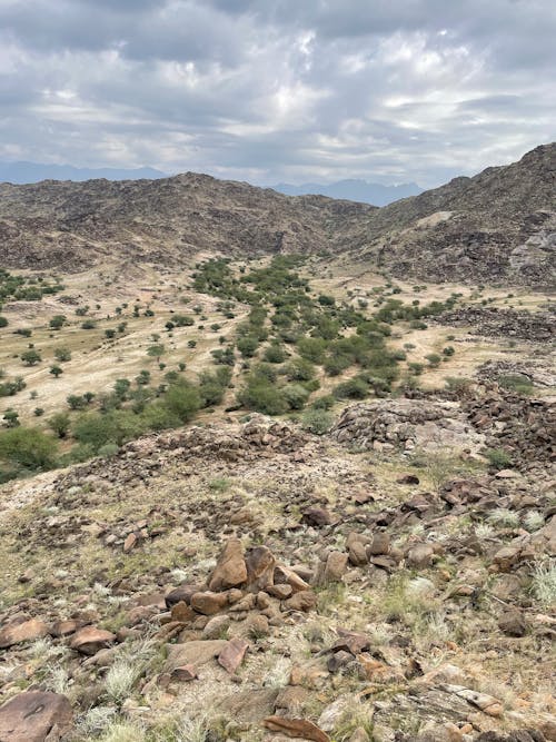 Foto profissional grátis de cadeia de montanhas, corroído, deserto