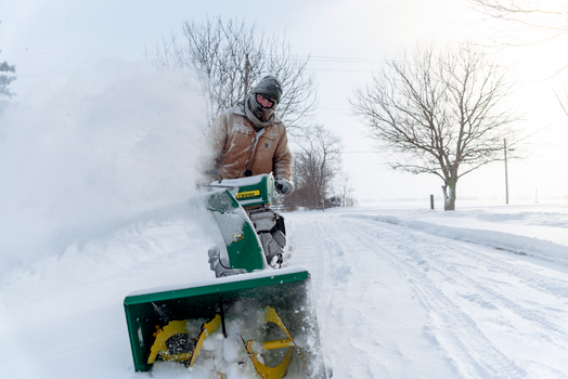 Beginner's Guide to Using Blowers Safely: Your Essential How-To