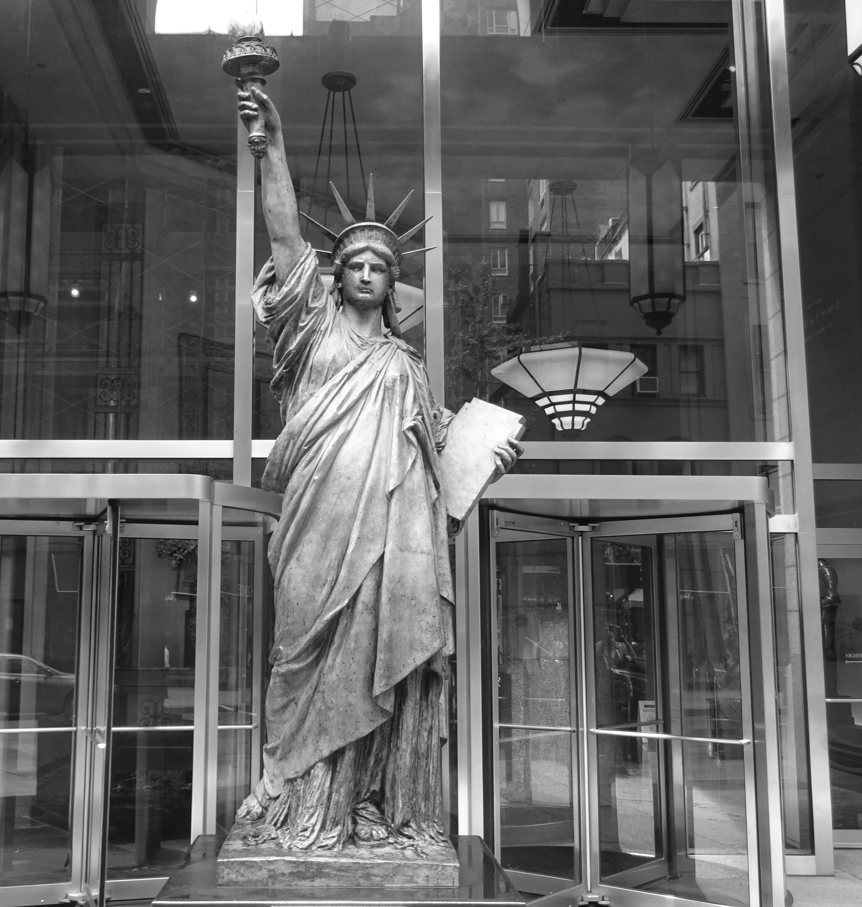 Statue Of Liberty Replica · Free Stock Photo