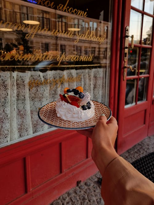 Gratis stockfoto met bord, cake, fruit