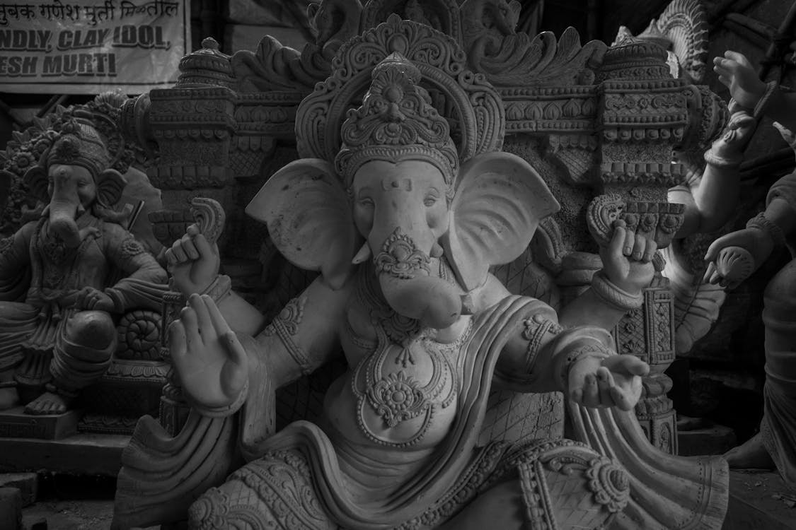 Free Grayscale Photo of Ganesha Statues Stock Photo