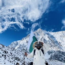 Rana Saeed Hiking