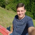 Szilárd Szél
