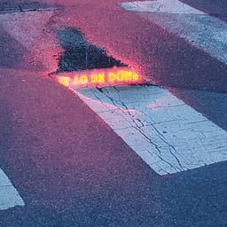 有关人行道 水坑 瀝青的免费素材图片