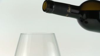 陶罐倒酒视频素材高清视频高清视频视频素材视频素材