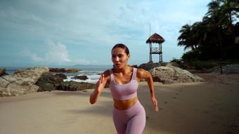 美女跑步视频免费下载视频素材免费下载视频素材