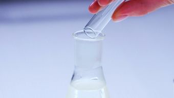 双氧水视频素材
