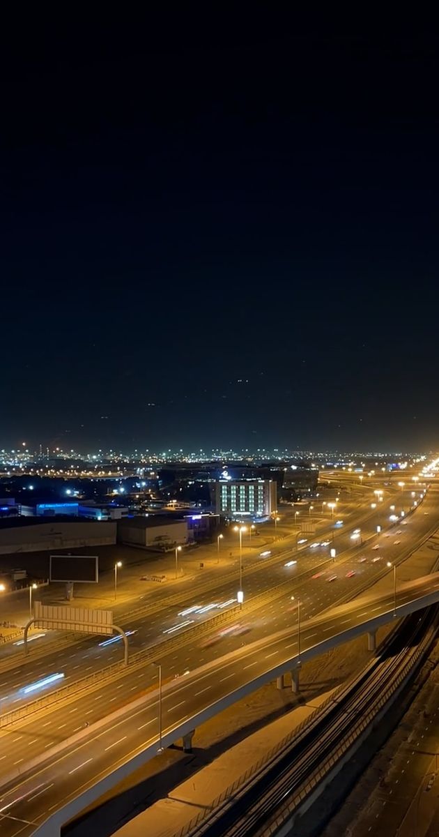 time lapse of night traffic in dubai 10552691 — free pexels stock footage