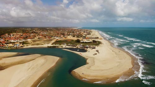 Drone Footage of Waves on the Ocean