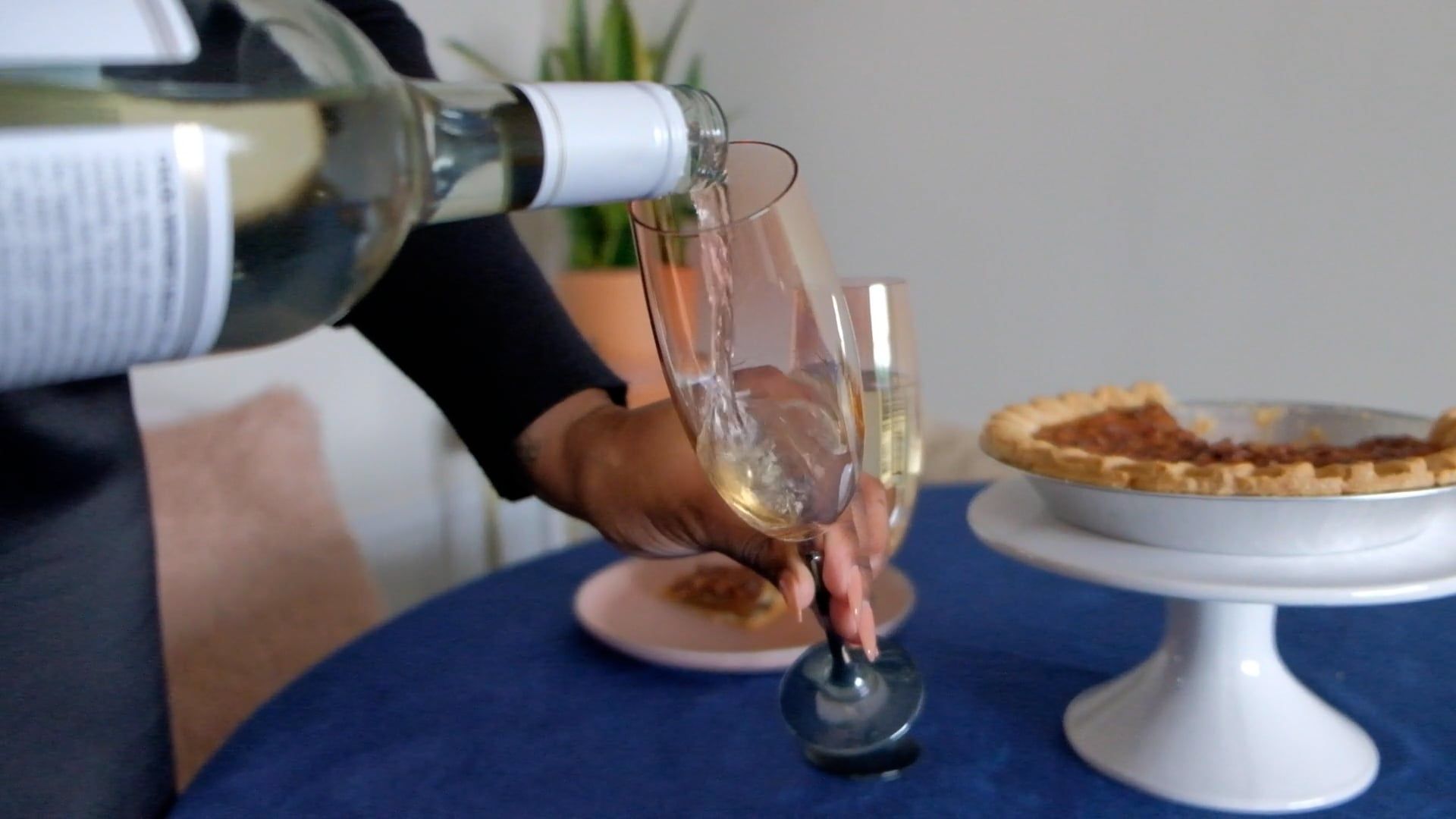 Pie Alcohol Videos, Download The BEST Free 4k Stock Video Footage & Pie ...