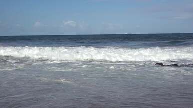 slow motion of sea waves