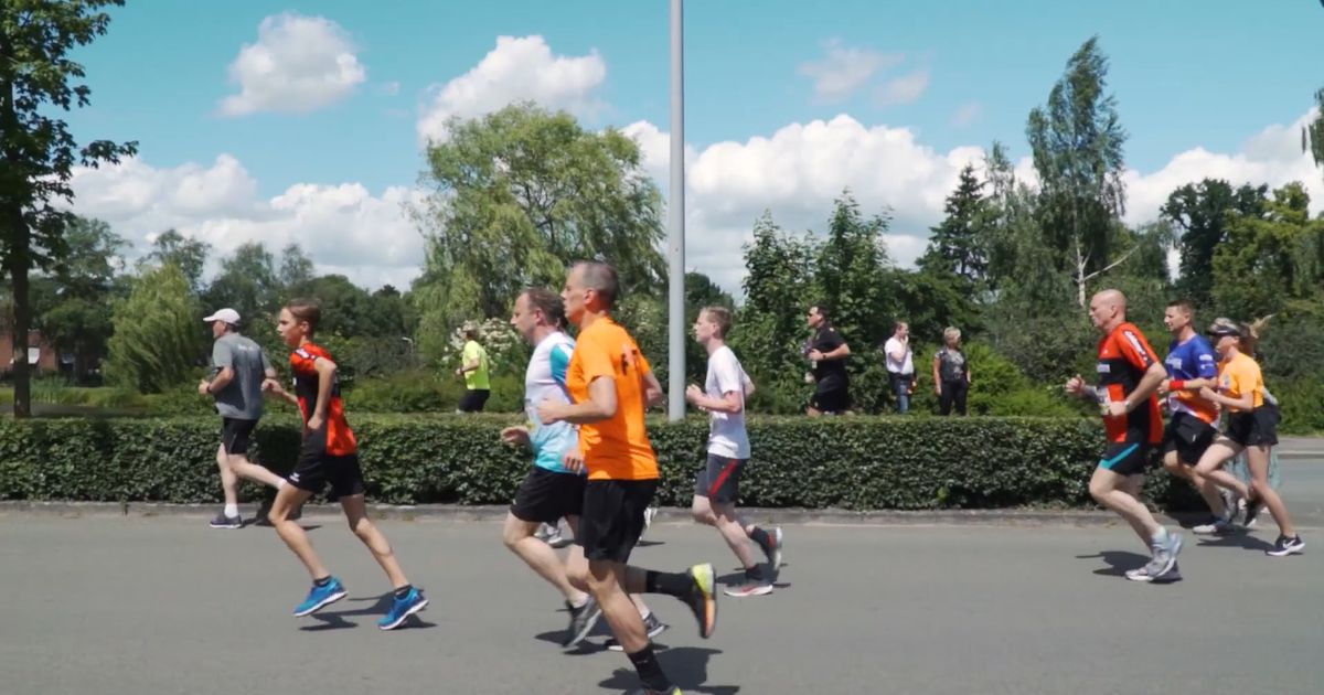 people running a marathon 12510395 — free pexels stock footage