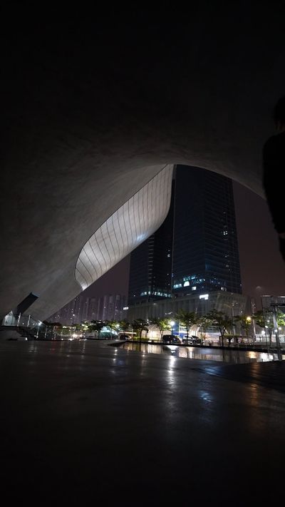 Ricky Esquivel's architecture modern video